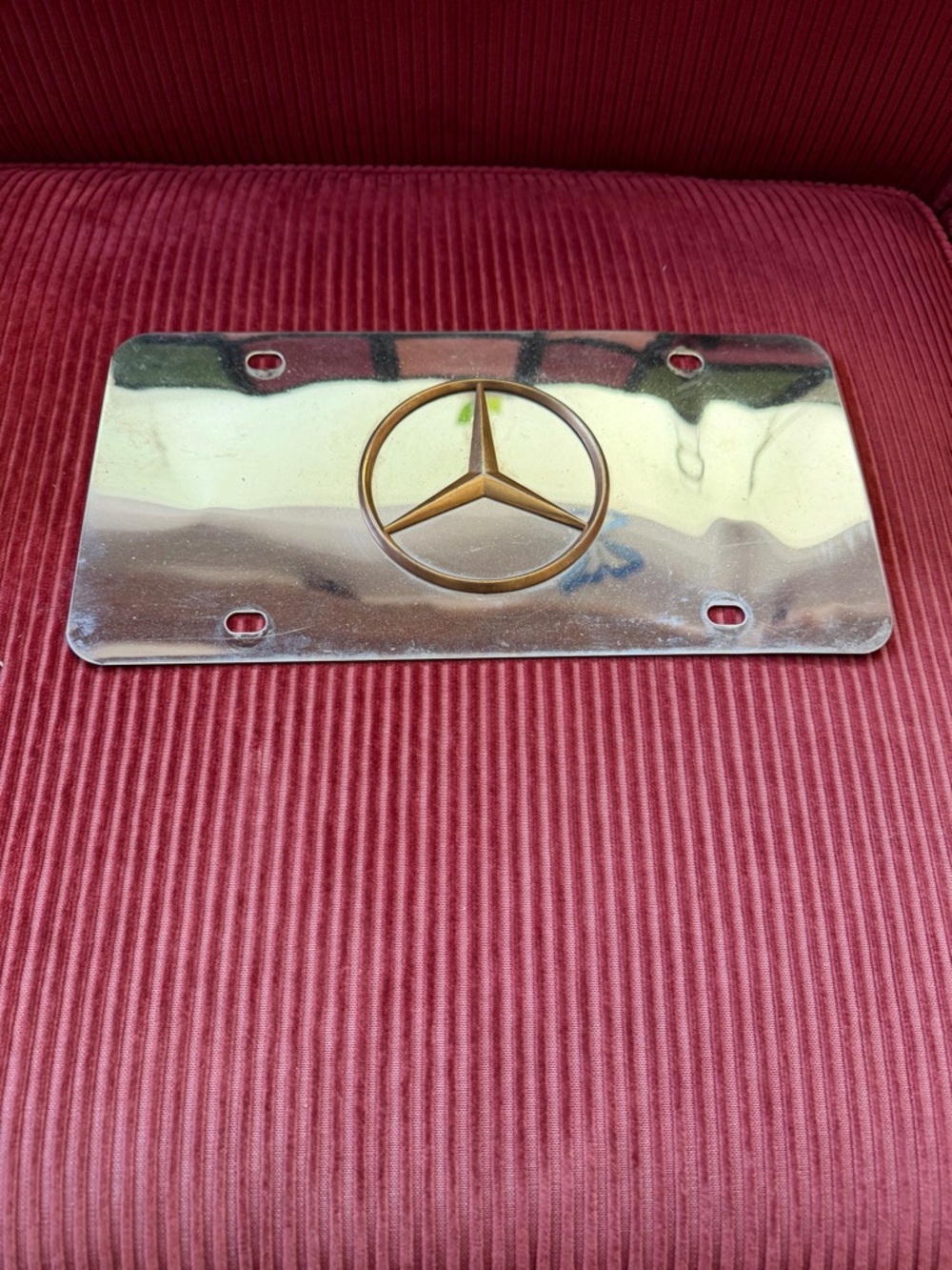 Mercedes Benz chrome Gold emblem License Plat